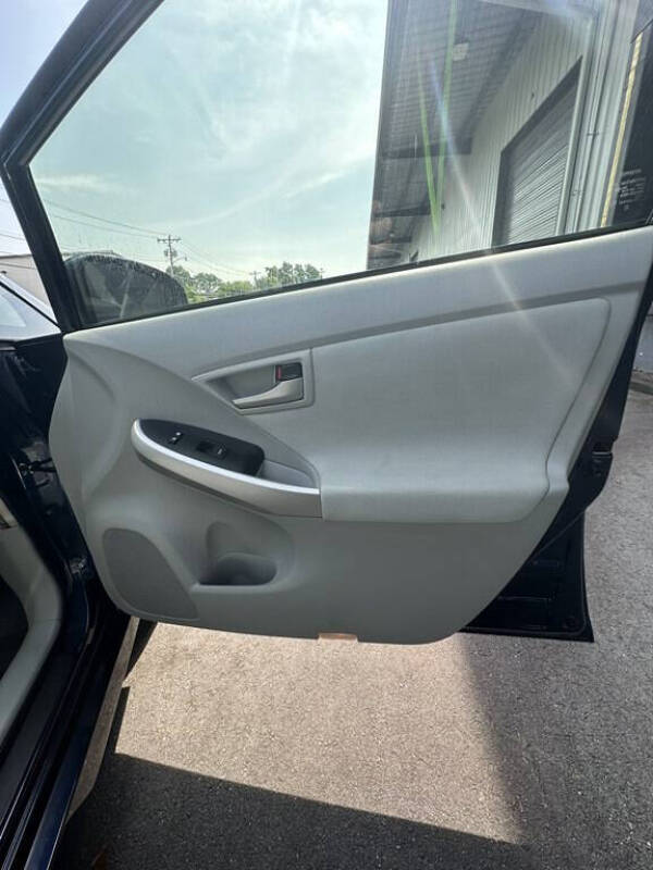 2013 Toyota Prius One