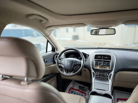 2016 Lincoln MKX Reserve