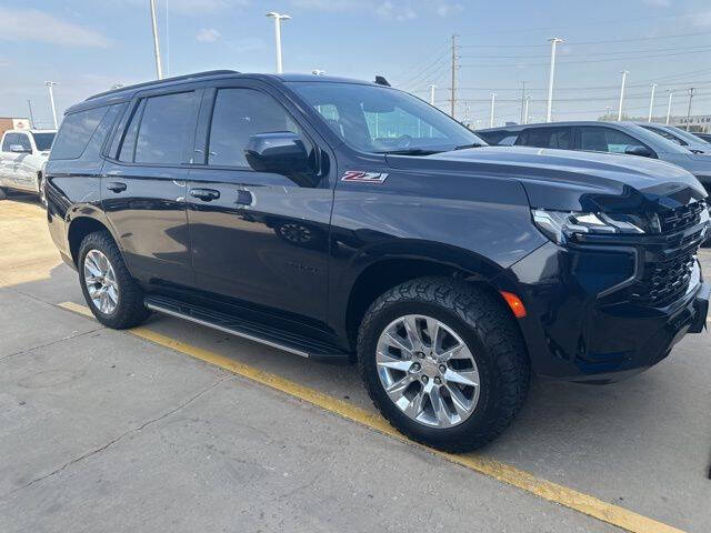 Used 2021 Chevrolet Tahoe Z71 with VIN 1GNSKPKD7MR347877 for sale in Bloomington, IL