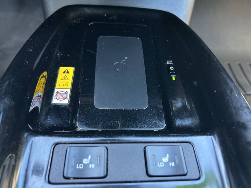 2019 Toyota Prius Limited