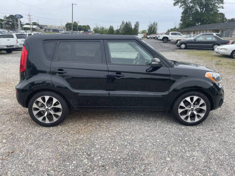 2013 Kia Soul +