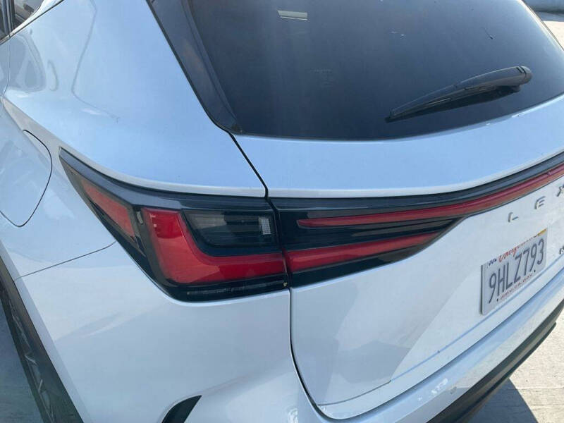 2024 Lexus NX 250 Premium