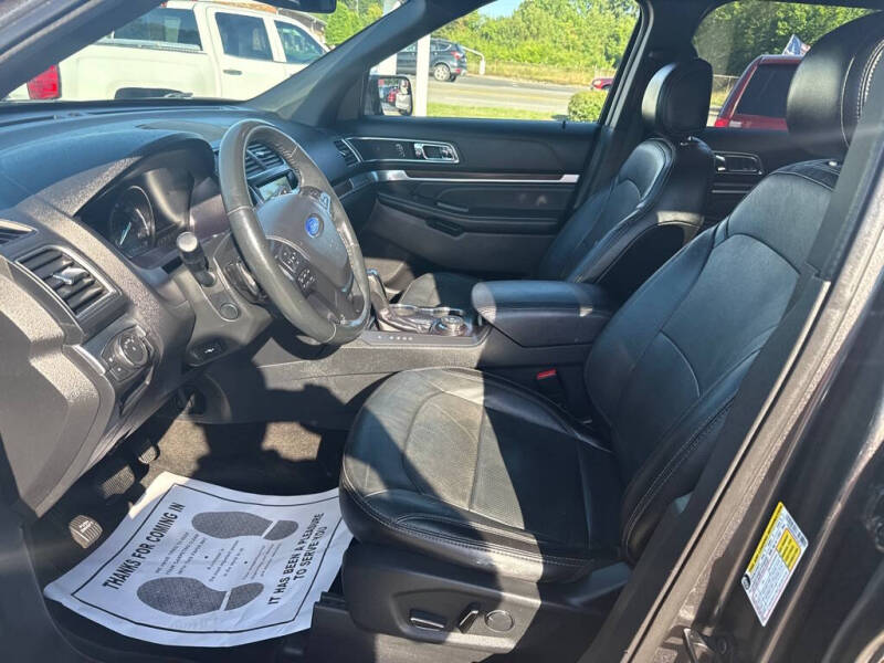 2017 Ford Explorer Limited