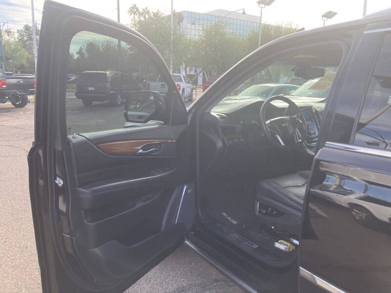 2016 Cadillac Escalade ESV Premium Collection