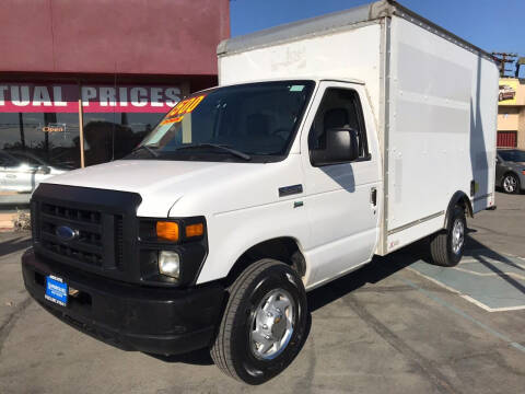 2012 Ford E-Series Chassis for sale at Sanmiguel Motors in South Gate CA
