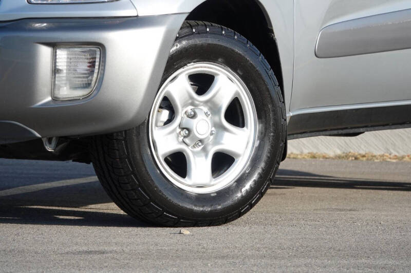 2003 Toyota RAV4