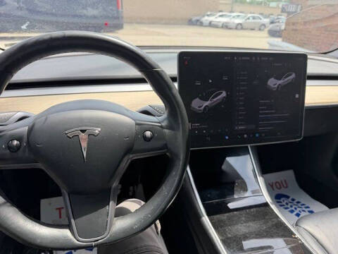 2018 Tesla Model 3 Mid Range