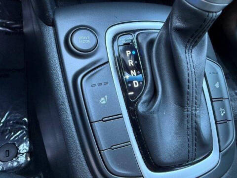 2020 Hyundai Kona SEL Plus