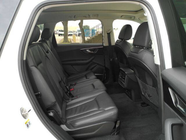 2023 Audi Q7 quattro Premium Plus 45 TFSI