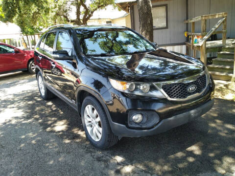 2011 Kia Sorento for sale at FAST MOTORS LLC in Austin TX