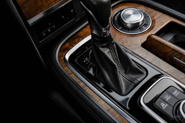 2021 Nissan Armada SL