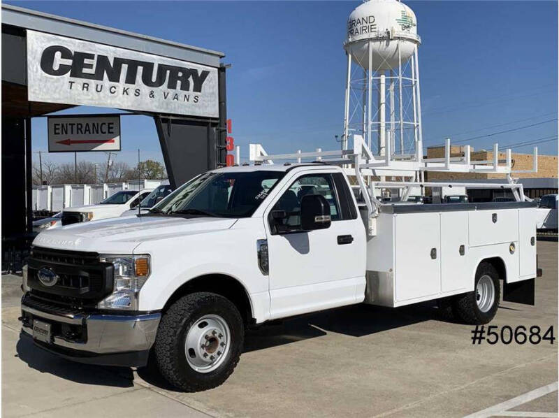 2022 Ford F-350 Super Duty for sale at CENTURY TRUCKS & VANS in Grand Prairie TX