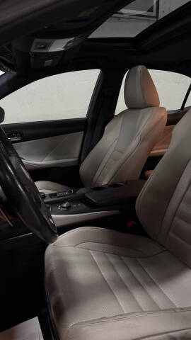2015 Lexus IS 250 Crafted Line