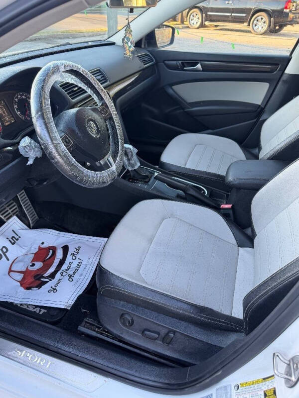 2015 Volkswagen Passat 1.8T SE