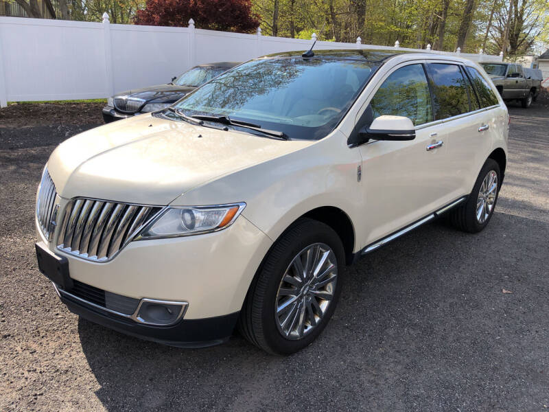 2015 Lincoln MKX for sale at The Used Car Company LLC in Prospect CT