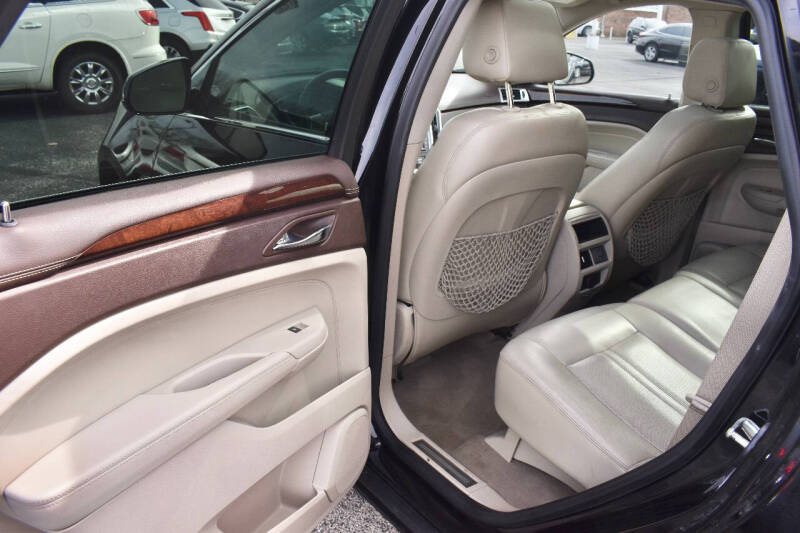 2011 Cadillac SRX Luxury Collection
