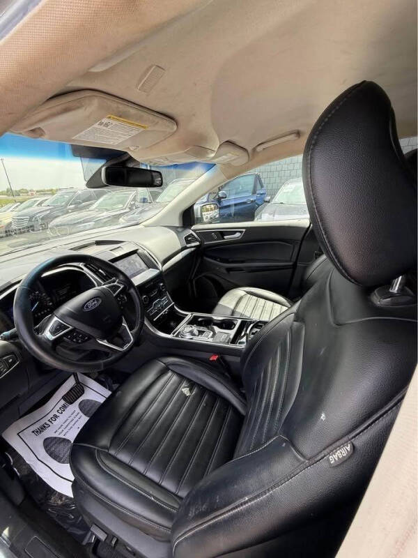 2020 Ford Edge SEL