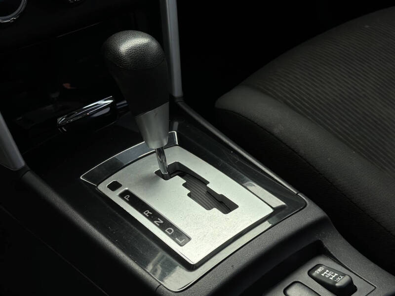 2017 Mitsubishi Lancer ES