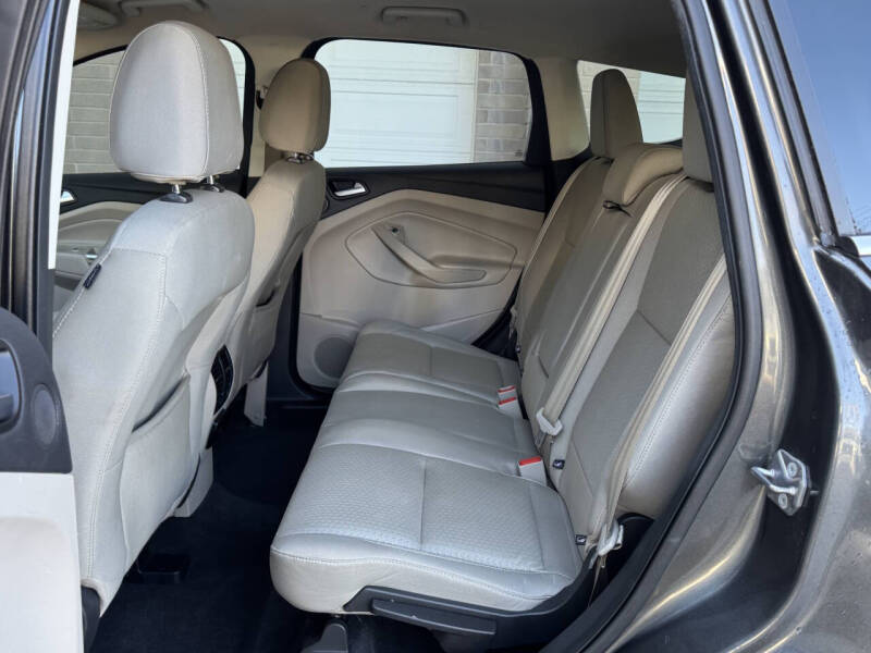 2017 Ford Escape SE