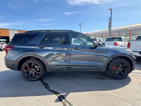 2022 Ford Explorer ST