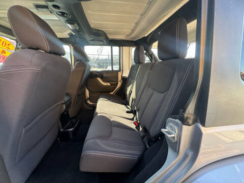 2013 Jeep Wrangler Unlimited Sahara