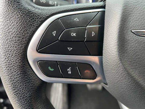 2021 Chrysler Voyager LX