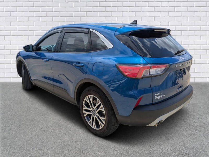 2022 Ford Escape SEL