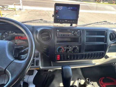2020 Hino 195