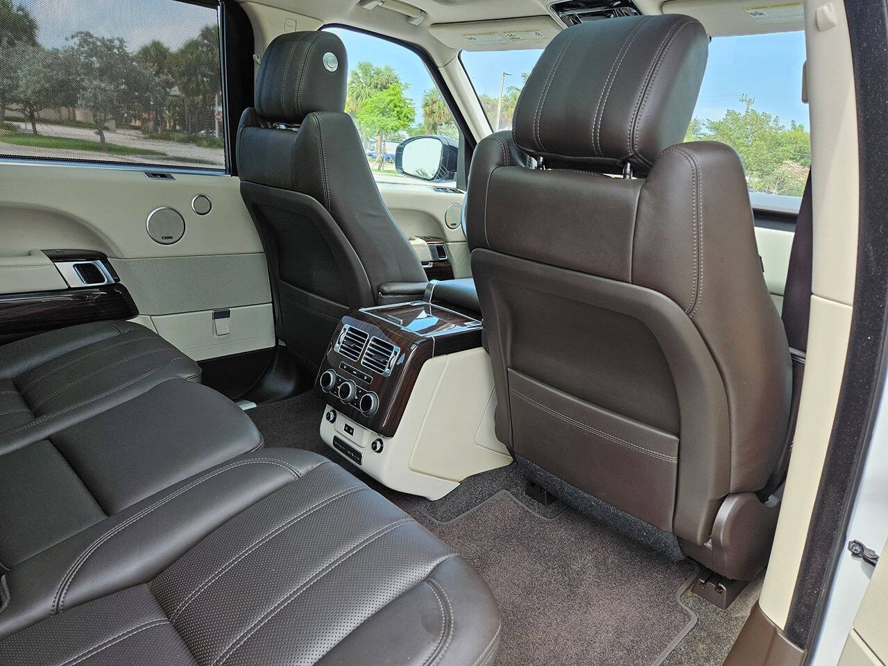 2014 Land Rover Range Rover 49