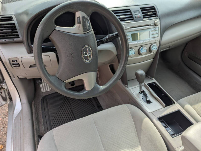 2009 Toyota Camry LE