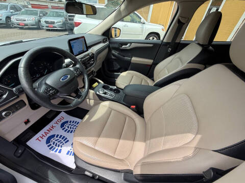 2020 Ford Escape SEL