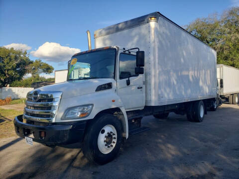 2013 Hino 338
