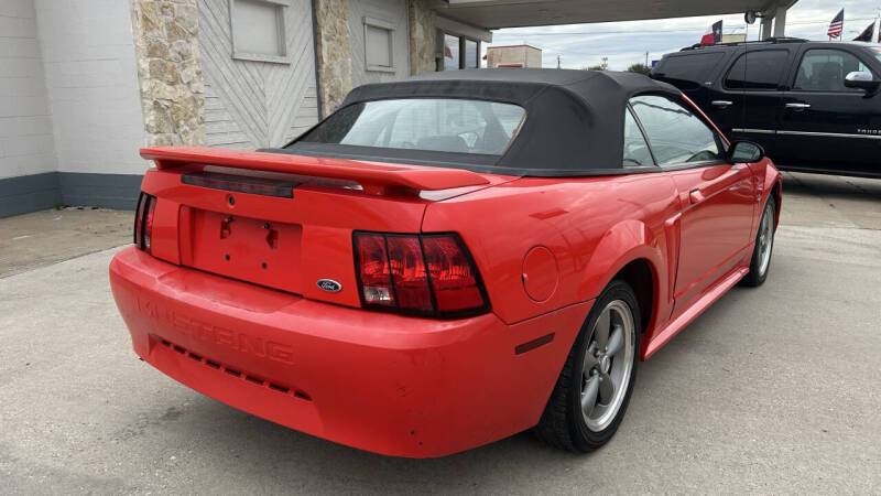 2001 Ford Mustang