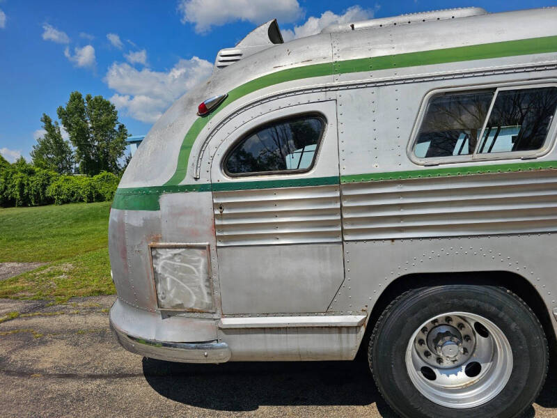 1948 Flxible Bus/RV