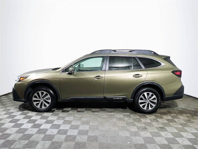 2022 Subaru Outback Premium