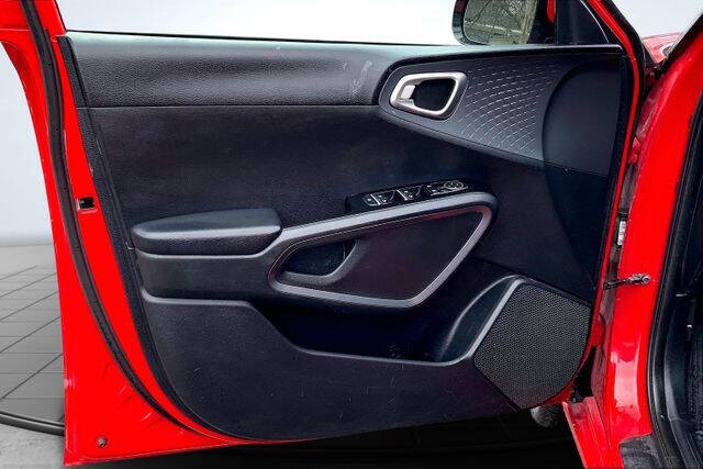 2020 Kia Soul GT-Line