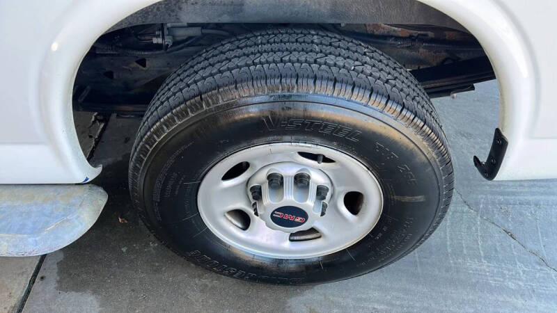 2019 GMC Savana 2500