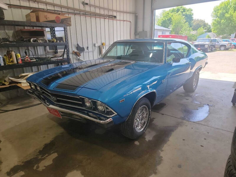 1969 Chevrolet Chevelle for sale at CRUZ'N CLASSICS LLC - Classics in Spirit Lake IA