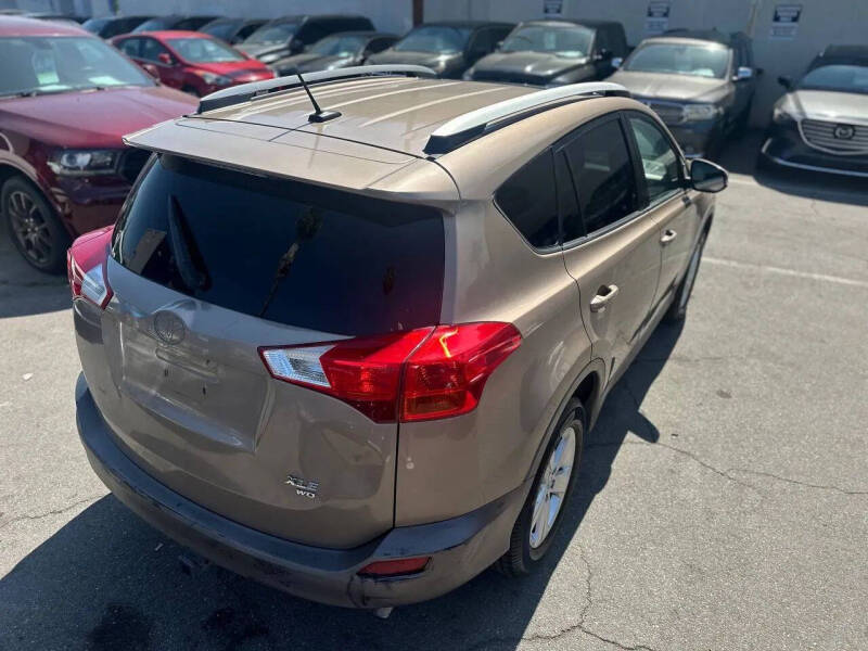 2014 Toyota RAV4 XLE