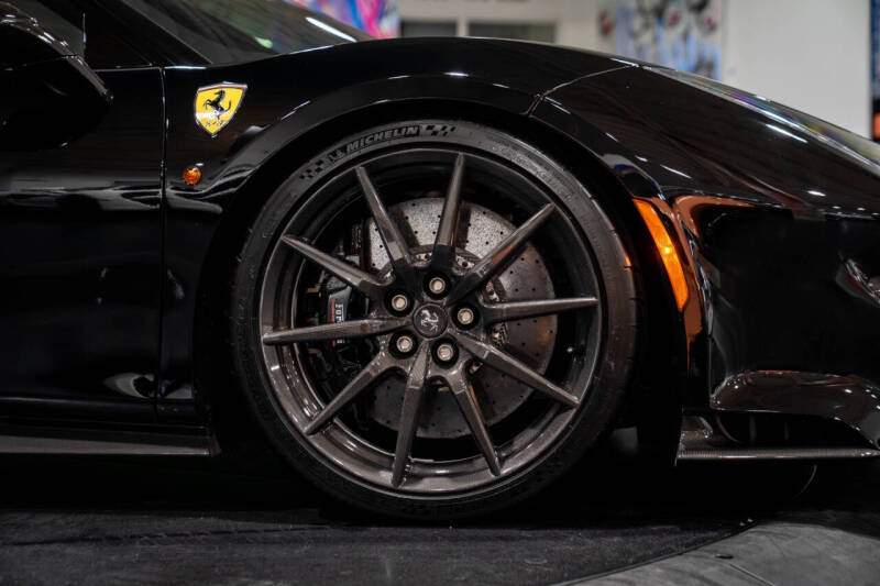 2020 Ferrari 488 Pista