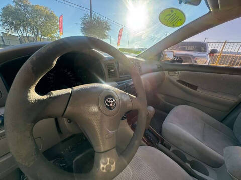 2005 Toyota Corolla CE