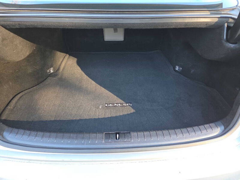 2015 Hyundai Genesis