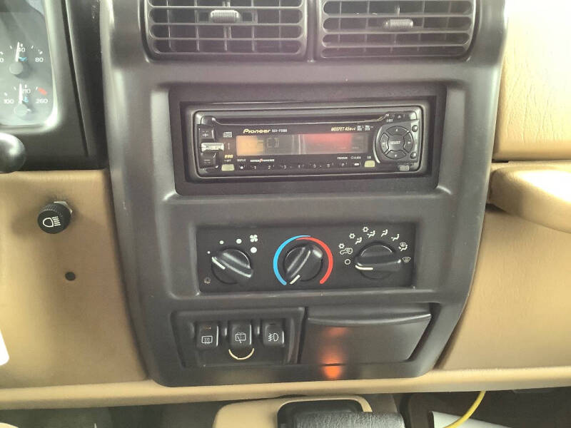 1999 Jeep Wrangler Sahara