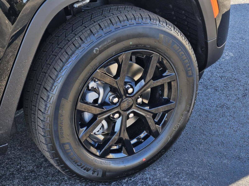 2025 Jeep Grand Cherokee Altitude