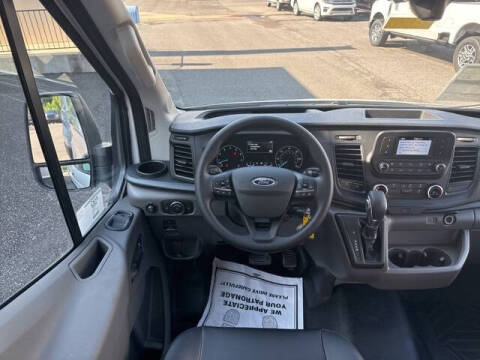 2025 Ford Transit 250
