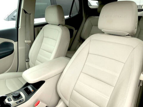 2023 GMC Terrain Denali