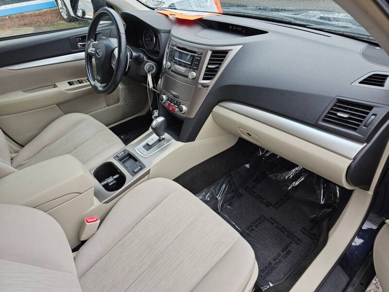 2013 Subaru Outback 2.5i Premium