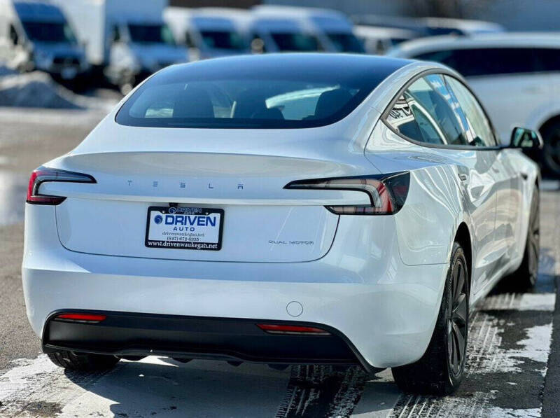 2025 Tesla Model 3 Long Range
