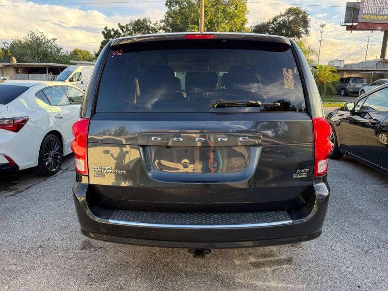 2014 Dodge Grand Caravan SXT 30th Anniversary