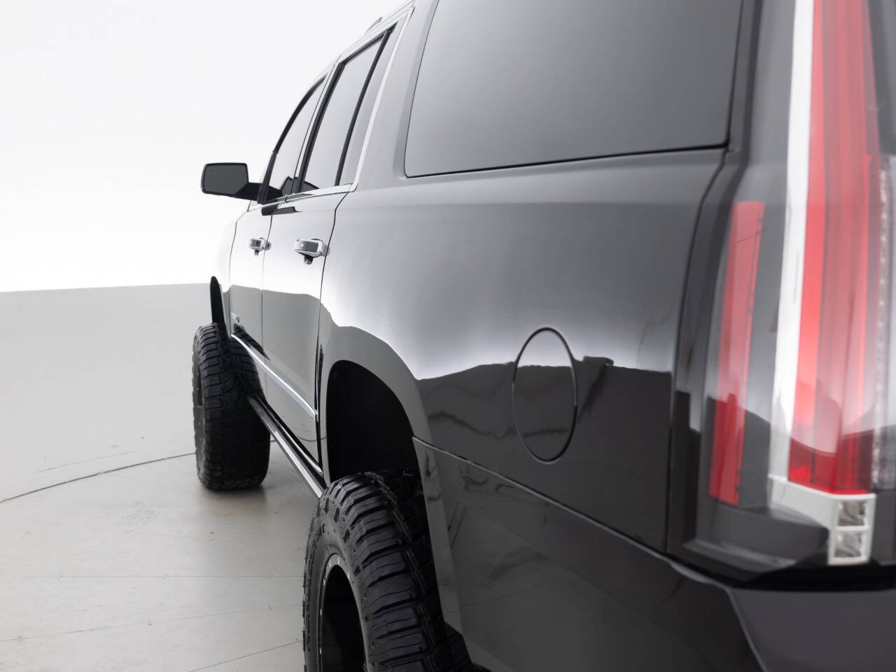 Used Car 2017 Gmc Yukon Xl  Denali 4x4 4dr Suv For Sale Under $30,000 In Coal City, Illinois